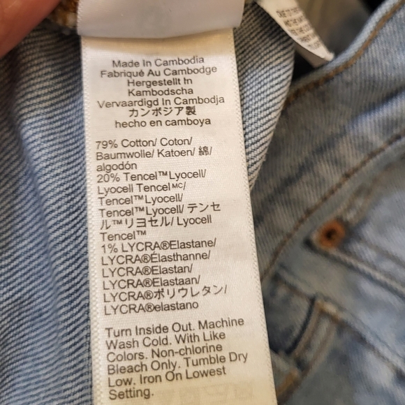 J.Crew Essential Straight Mid Wash All Day Stretch High Rise(28) - Picture 10 of 10